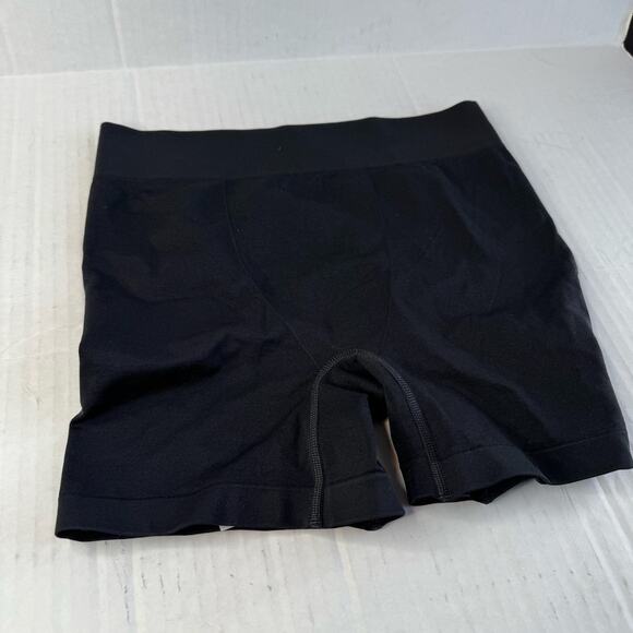 Gymshark Seamless Boxers Black High Rise Women Size Small NWOT - Picture 5 of 7